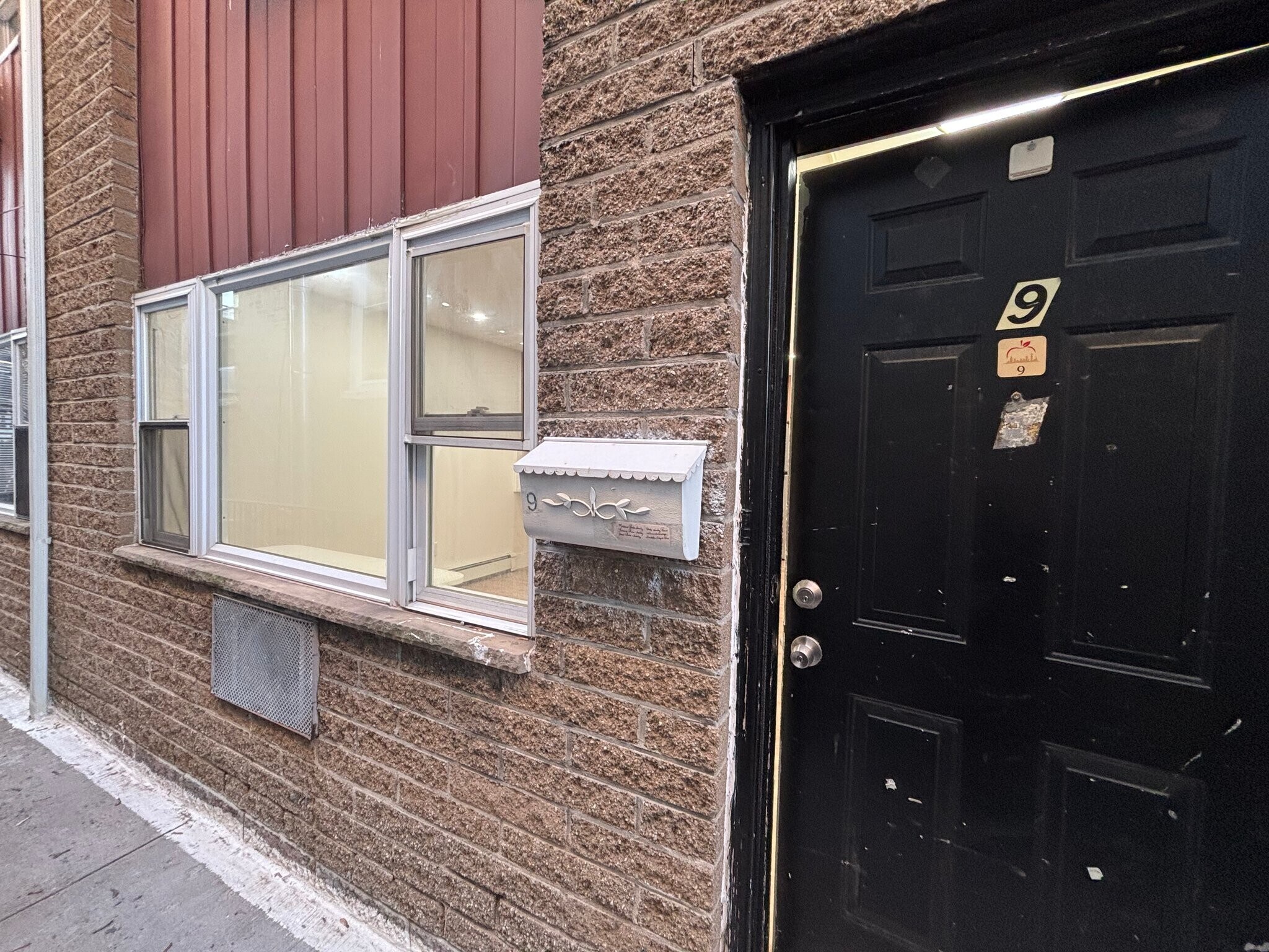 Building Photo - 140 71st St