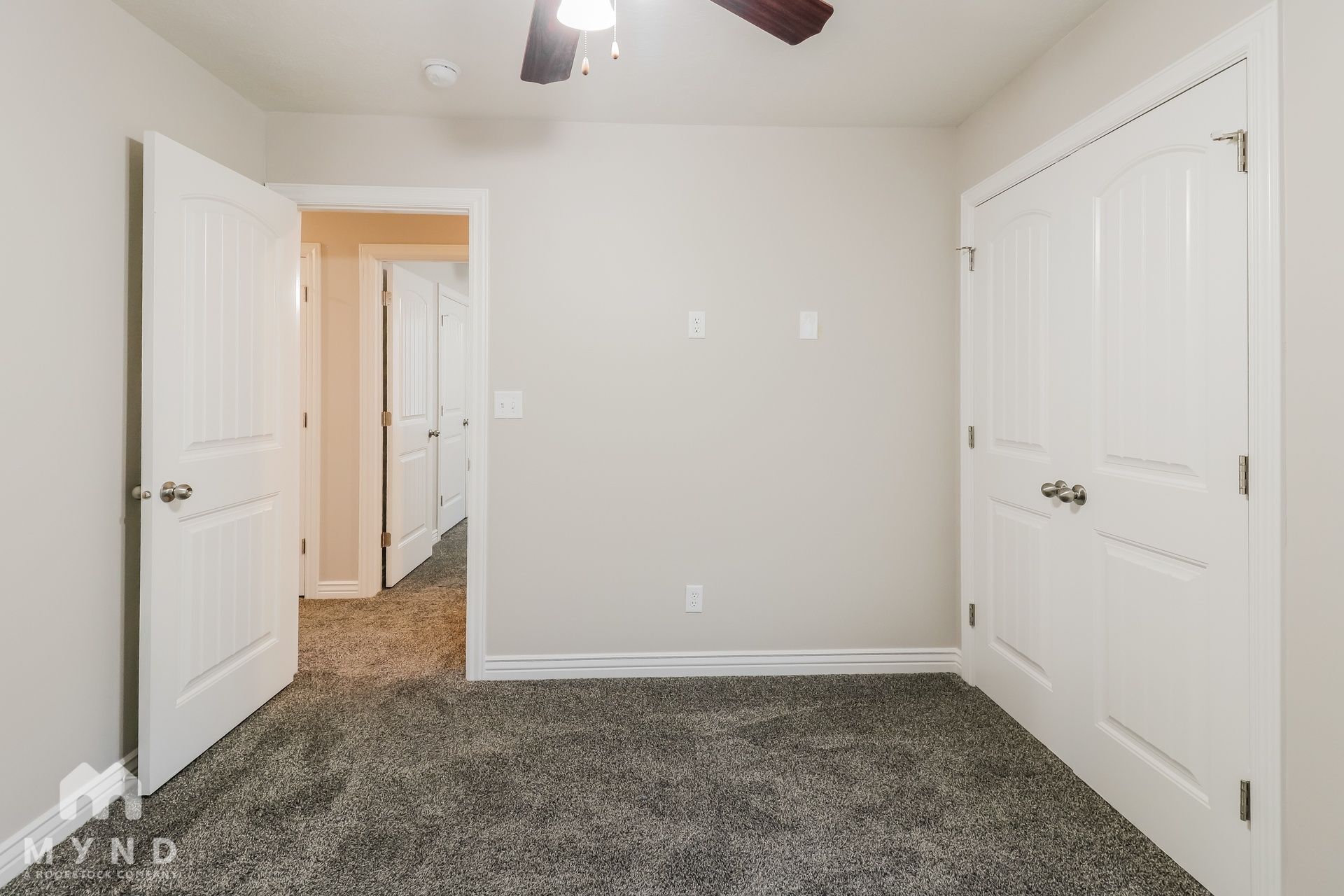 Building Photo - 2251 E Maple Dr