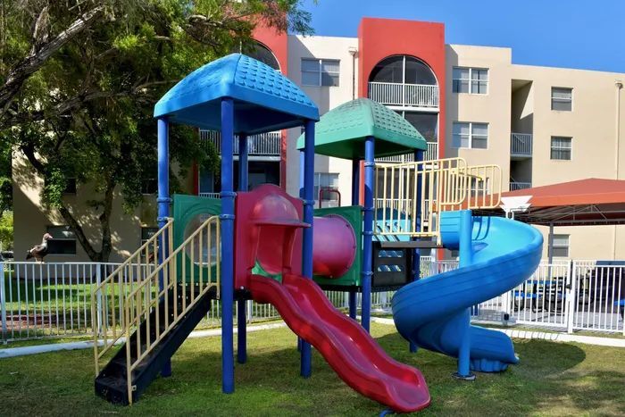 Building Photo - 12245 SW 18th Terrace-C C