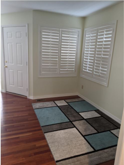 living - 7323 Old Redmond Rd