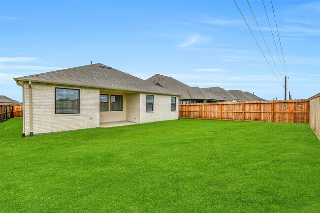 Building Photo - 4116 Silver Fls