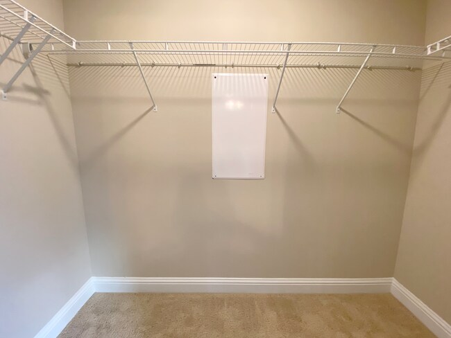 Walking closet - 25806 Pollard Rd