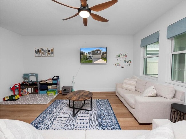 Building Photo - 6564 Great Bear Dr