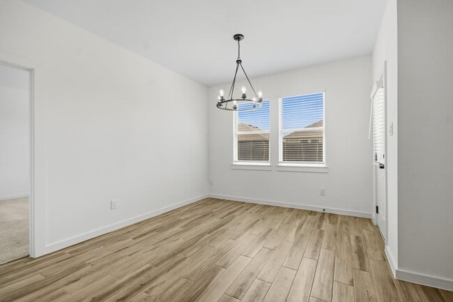 Building Photo - 8427 Bay Rdg Cir