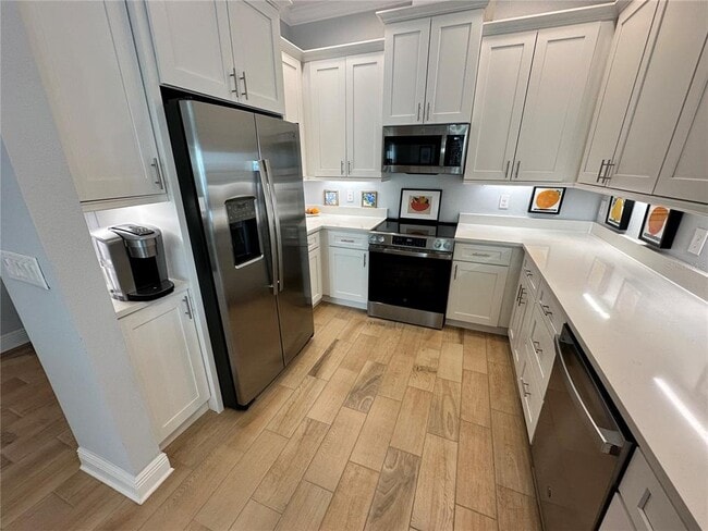 Building Photo - 303 79th St W