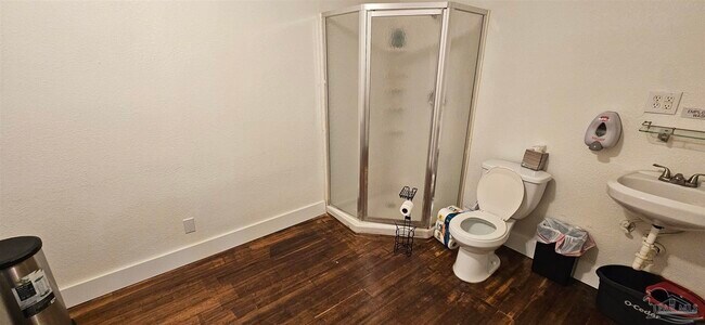 Building Photo - 3480 Barrancas Ave