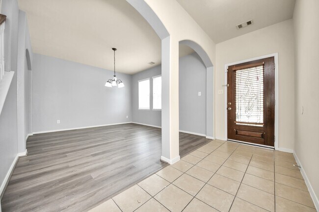 Building Photo - 13127 Barn Course Dr