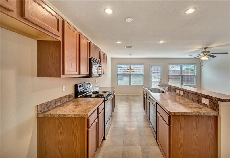 Building Photo - 10731 Deauville Dr