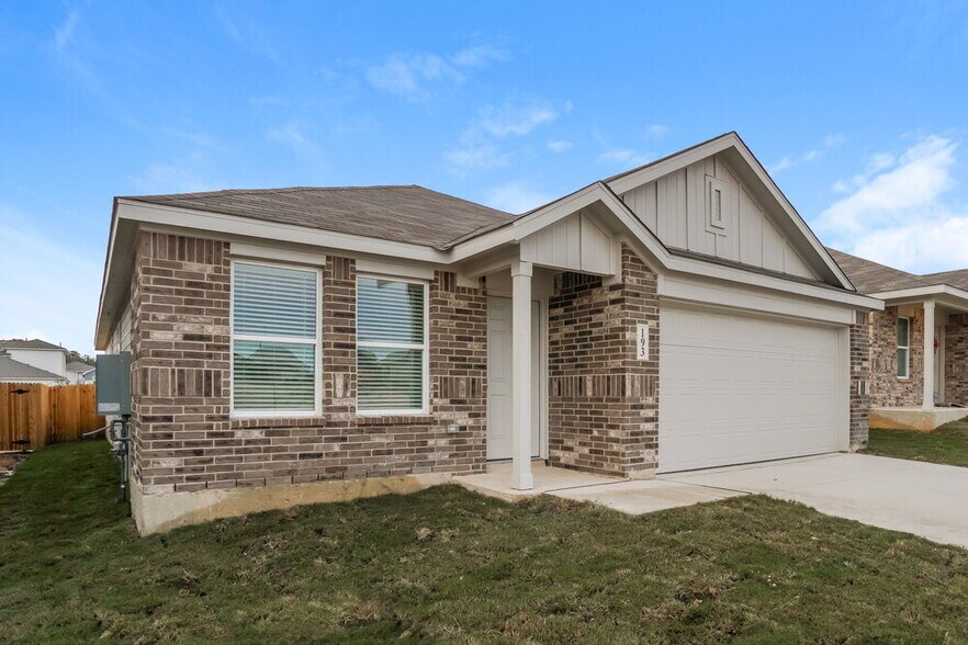 Building Photo - 193 Amy Frances Dr