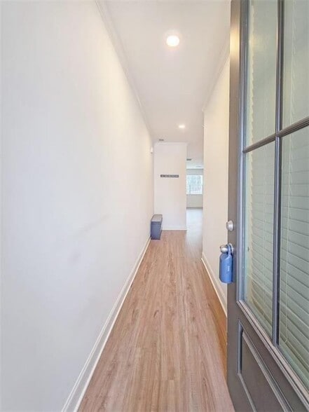 Building Photo - 5316 Briggs St