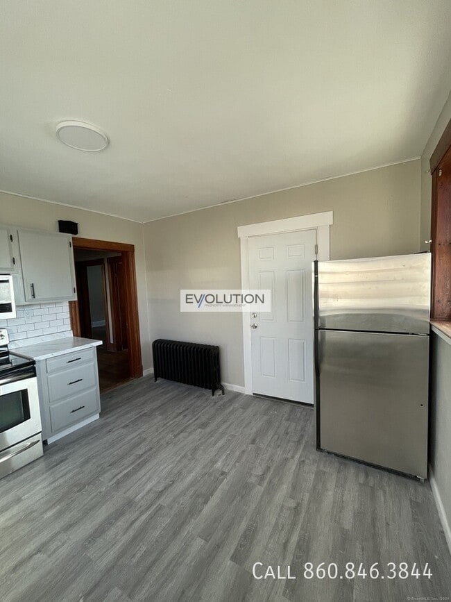 Building Photo - 177 South St