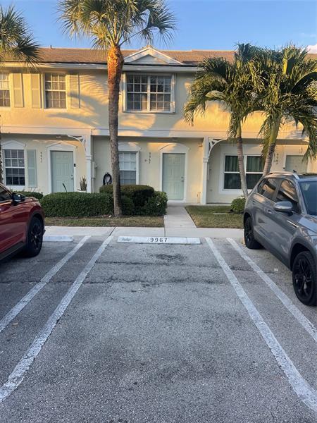 Building Photo - 9967 NW 56th Pl