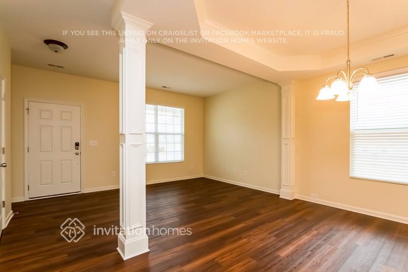 Building Photo - 124 Gilden Way