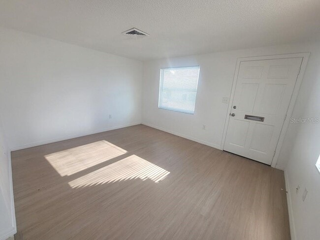 Building Photo - 4922 Filner St