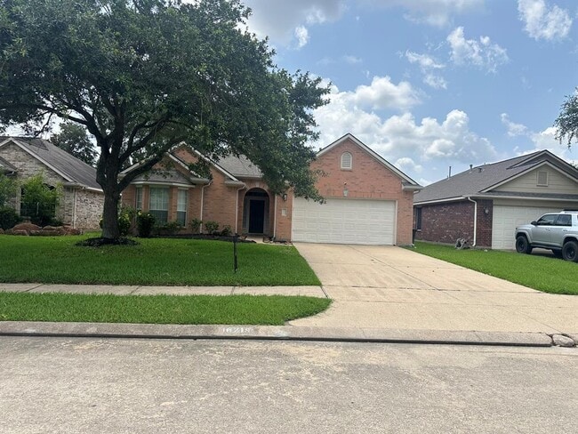 Primary Photo - 16719 Keegans Ridge Way Dr