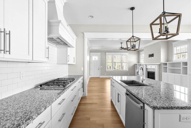 Building Photo - 6204 Moonseed St