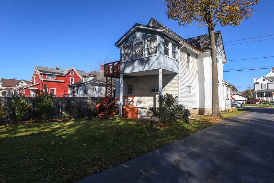 Back of house - 216 W William St