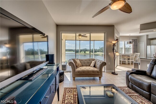 Building Photo - 10720 Ravenna Way