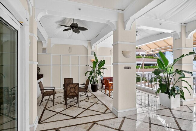 Building Photo - 701 Brickell Key Blvd