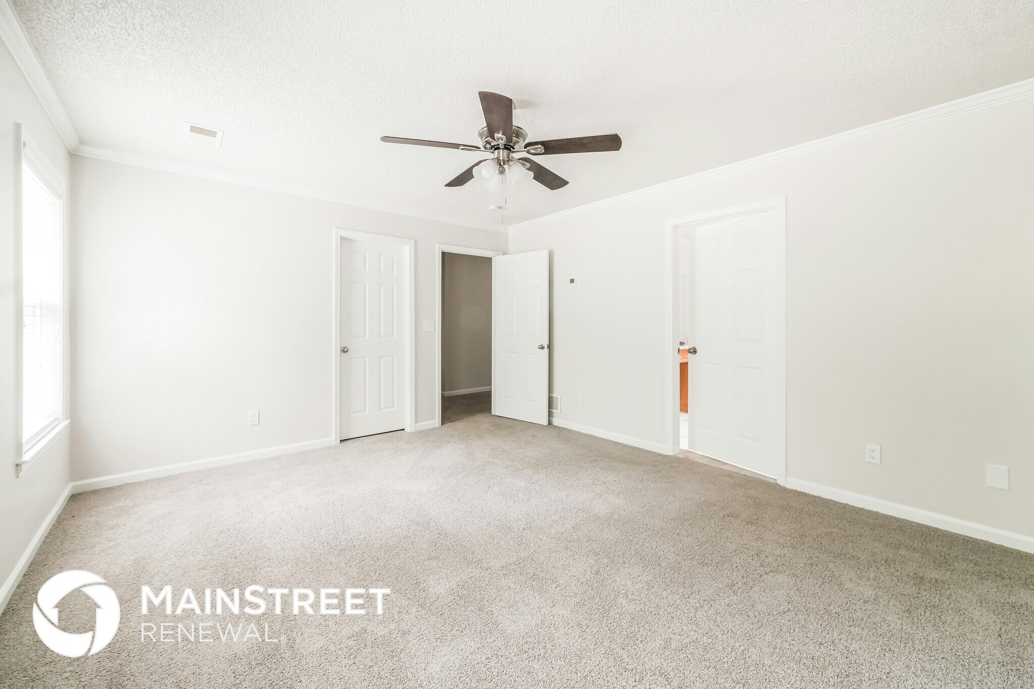 Building Photo - 4475 Feather Way