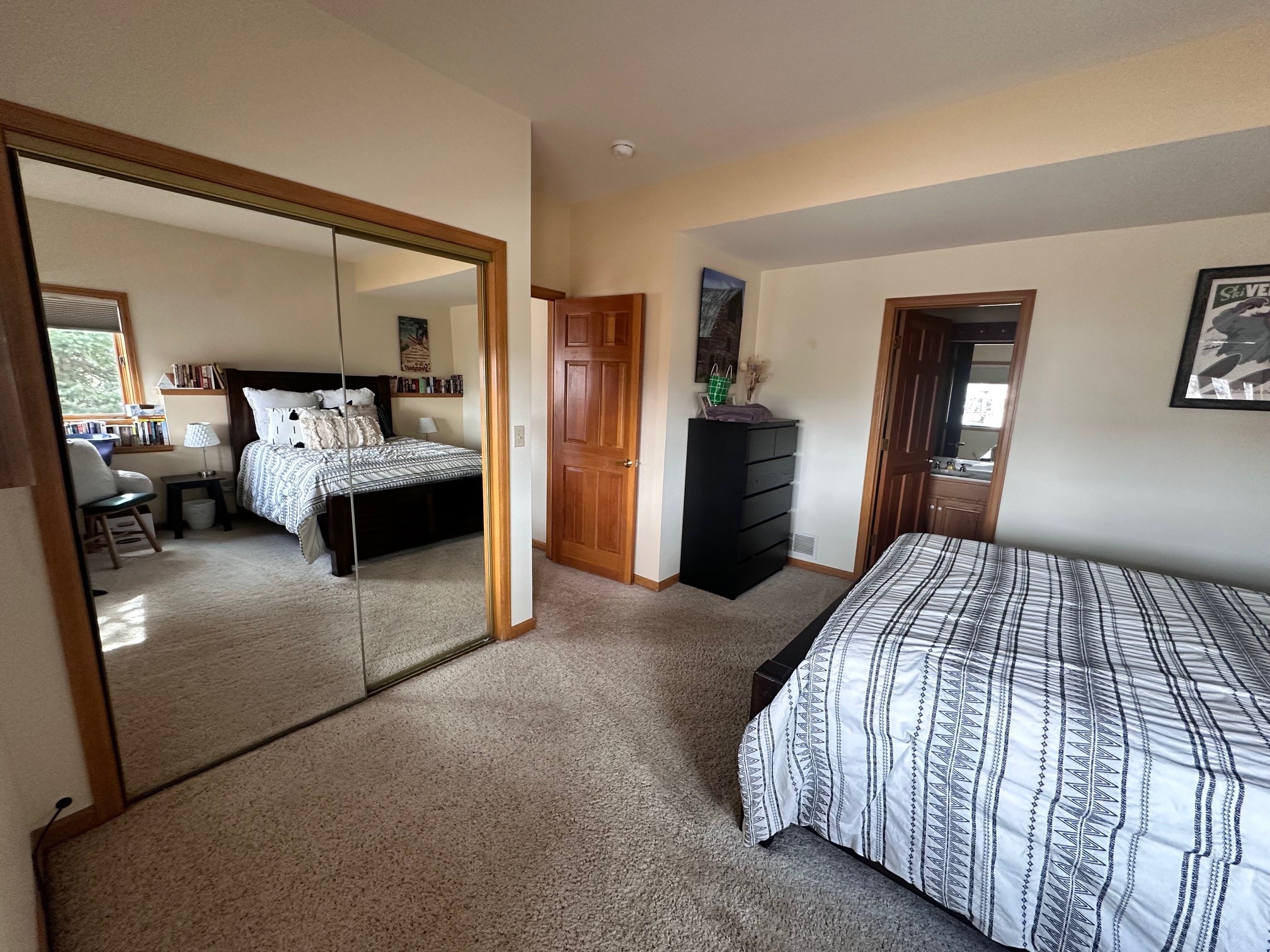 Building Photo - 318 Blackberry Ln