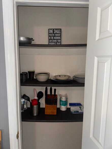 Building Photo - 130 N 20th St