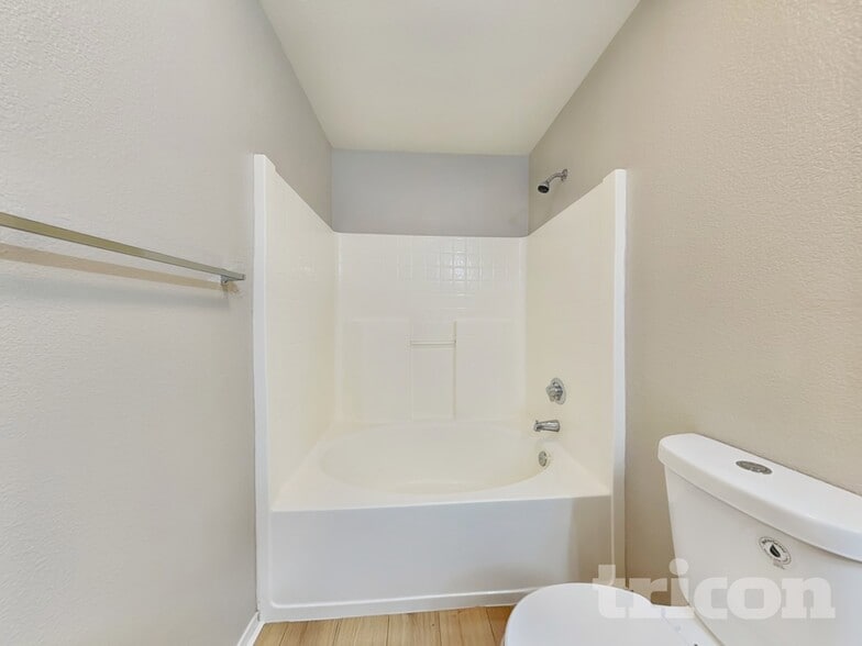 Building Photo - 9696 Canyon Meadows Dr