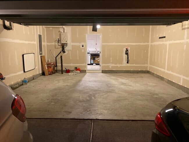 Building Photo - 5508 Loneleaf Way