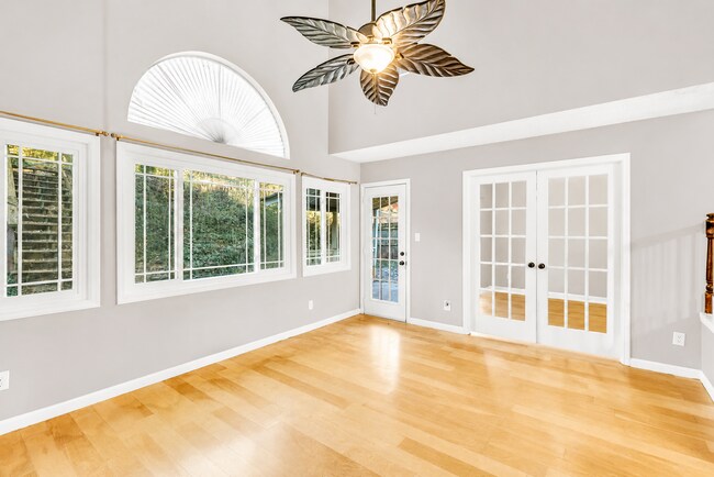 Building Photo - 1264 Watercrest Cir