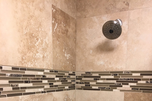 Tile and granite bathroom - 714 1st St S