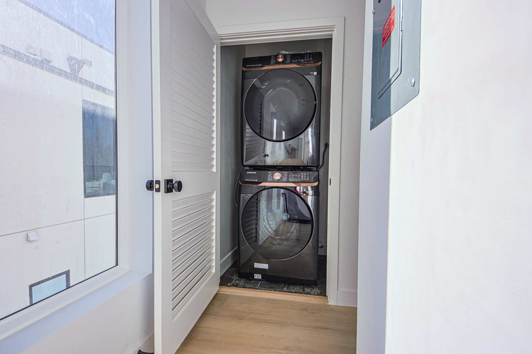 Building Photo - 6405 Odessa Ave