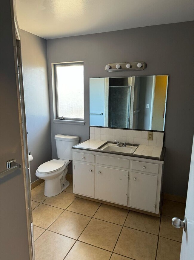 Building Photo - A Must see!  Apply to schedule viewing