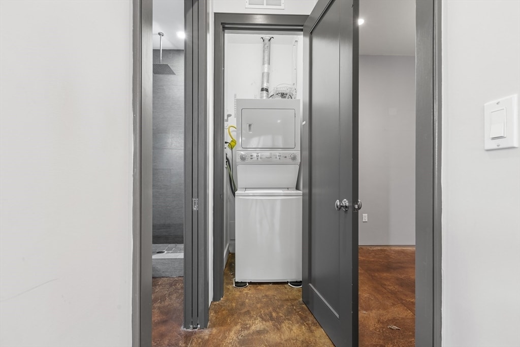 Building Photo - 36 A St