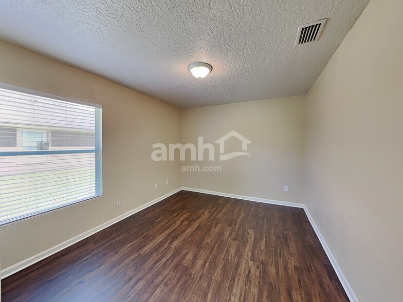 Building Photo - 13895 Wild Hammock Trl