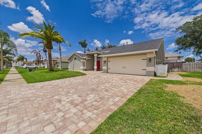 Building Photo - 1914 Jacques Dr