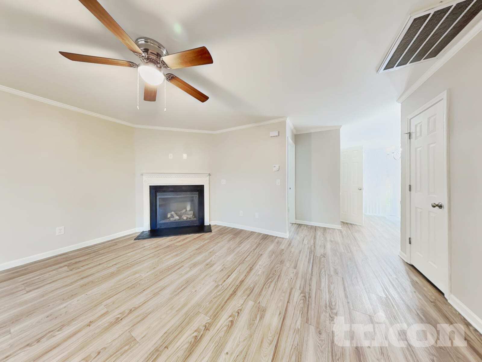 Building Photo - 4097 Village Park Ct