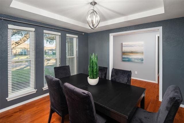 Building Photo - 3528 Pinehurst Dr