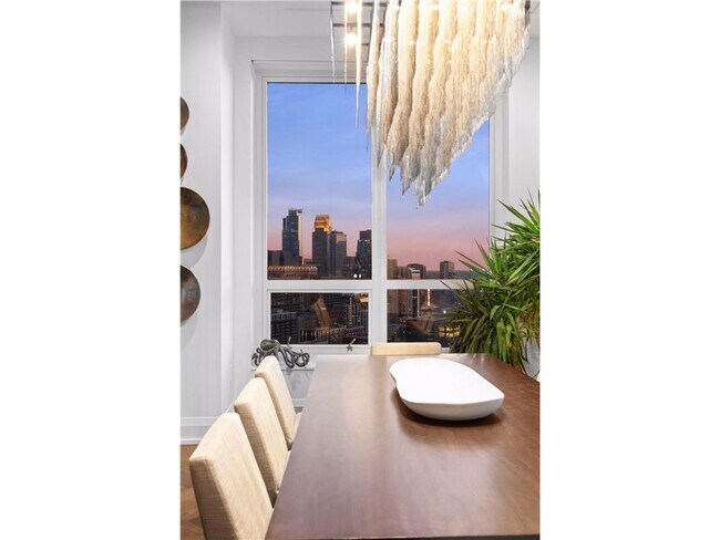 Building Photo - 1111 W River Pkwy