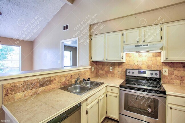 Building Photo - 4 br, 2 bath House - 10118 Limewood Ln