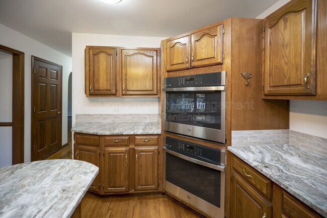 Building Photo - 6709 Marye Rd
