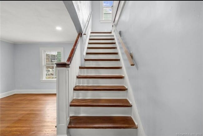 Building Photo - 111 Elmwood Pl