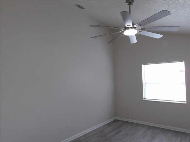 Building Photo - 75 Wellwood Ln
