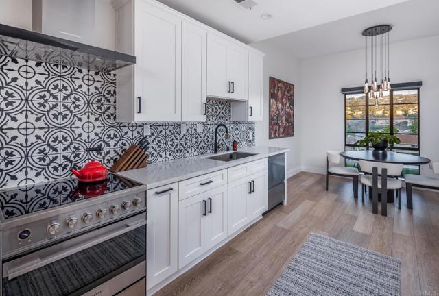 Building Photo - 2630 Pirineos Way