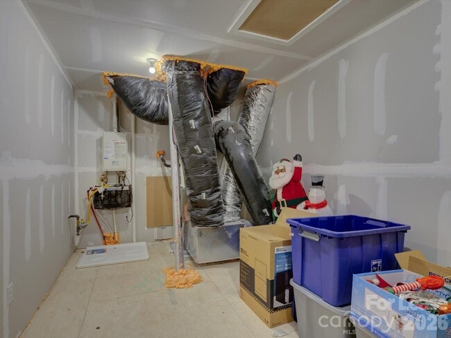 Building Photo - 6377 Ashton Pk Dr