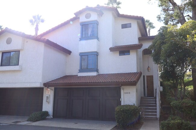 Building Photo - Spacious 3 bedrooms 3 full baths home in Chula Vista