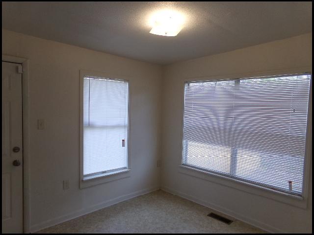 Building Photo - 4022 W 25th St