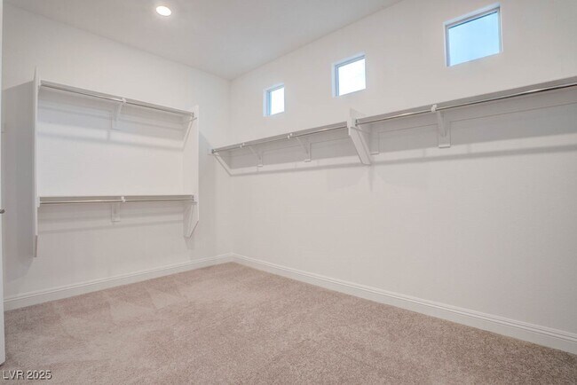 Building Photo - 230 Carmel Sky St