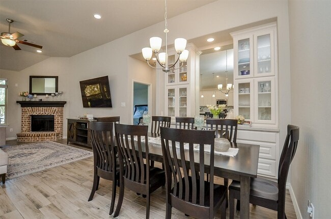 Building Photo - 7830 Trinity Rose Ct