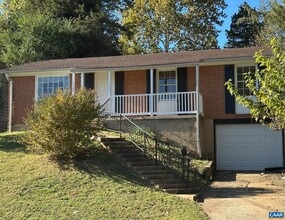 Building Photo - 1105 River Ct