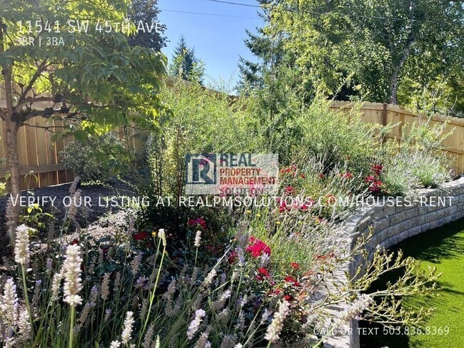Building Photo - 11541 SW 45th Ave